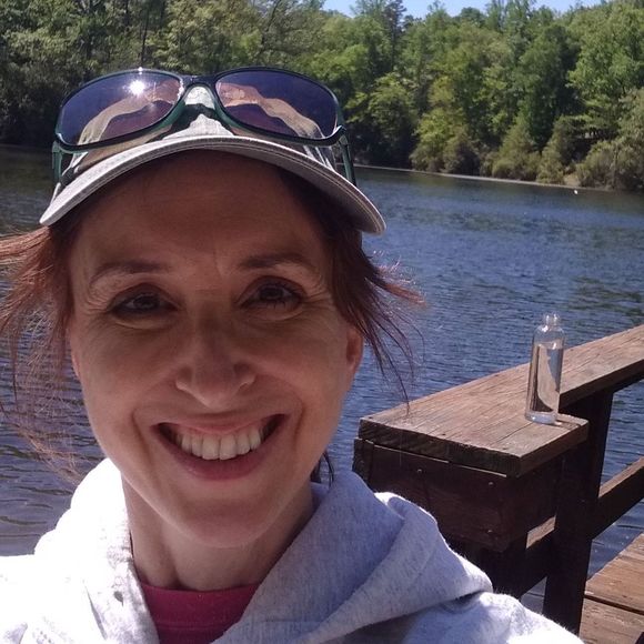 Meet your Posher, Tracy - Picture 1 of 1